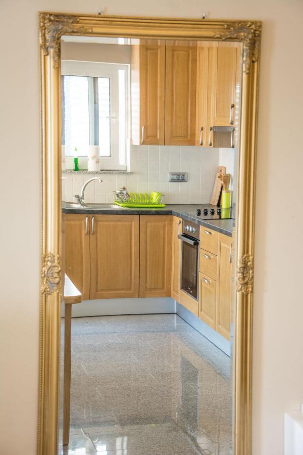 Apartments Citrine On The Beach Biograd Na Moru Bagian luar foto