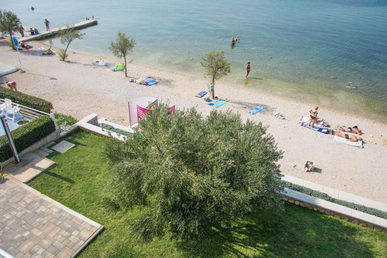 Apartments Citrine On The Beach Biograd Na Moru Bagian luar foto